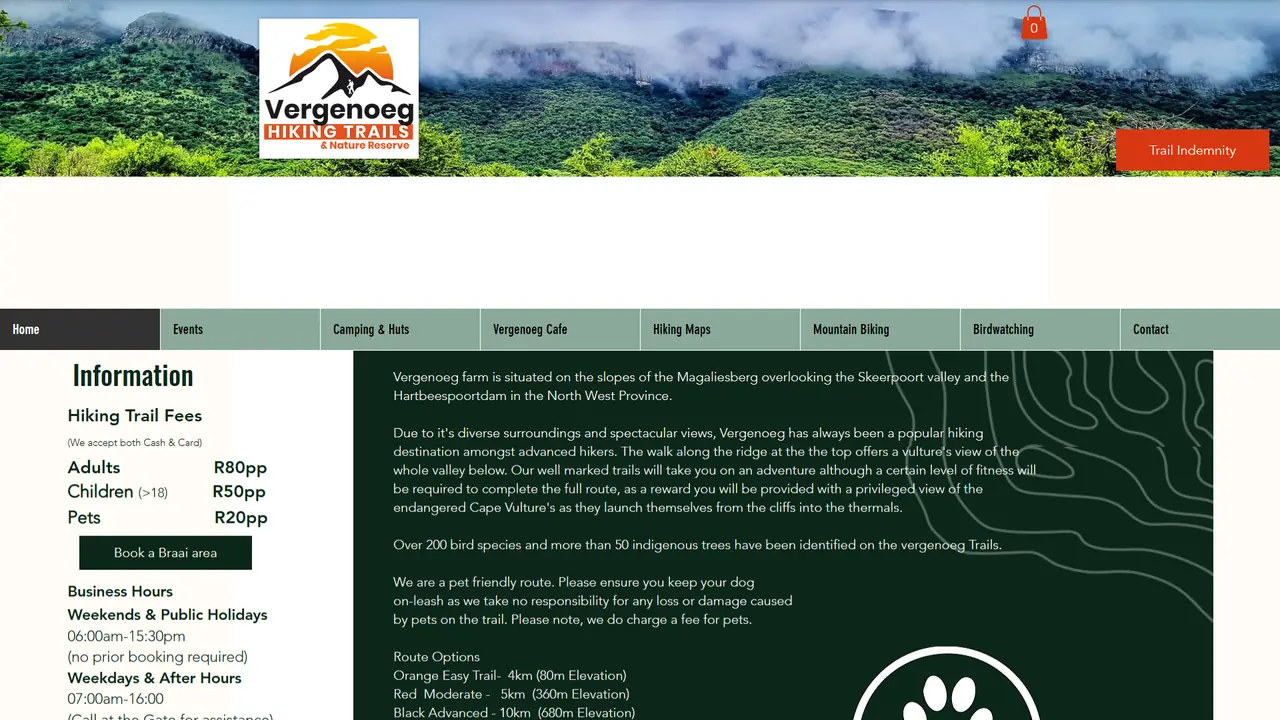 The old Vergenoeg Wix homepage: a photo banner, a grey menu bar and the fees in a narrow sidebar